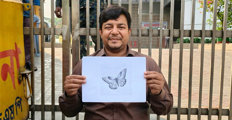 প্রজাপতি প্রতীকে নিবন্ধন পেল আমজনতার দল